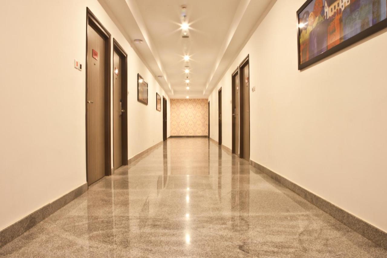 Hotel Sabareesh Park มทุราย ภายนอก รูปภาพ