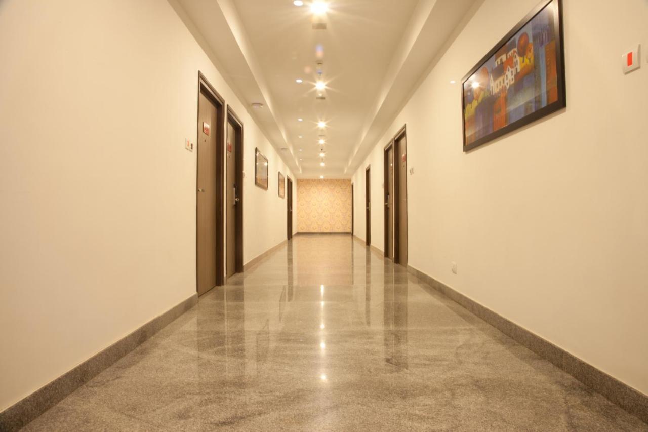 Hotel Sabareesh Park มทุราย ภายนอก รูปภาพ