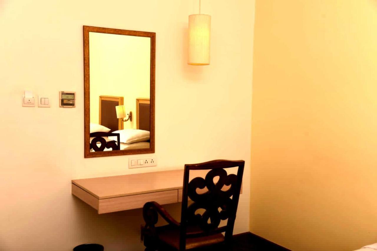 Hotel Sabareesh Park มทุราย ภายนอก รูปภาพ